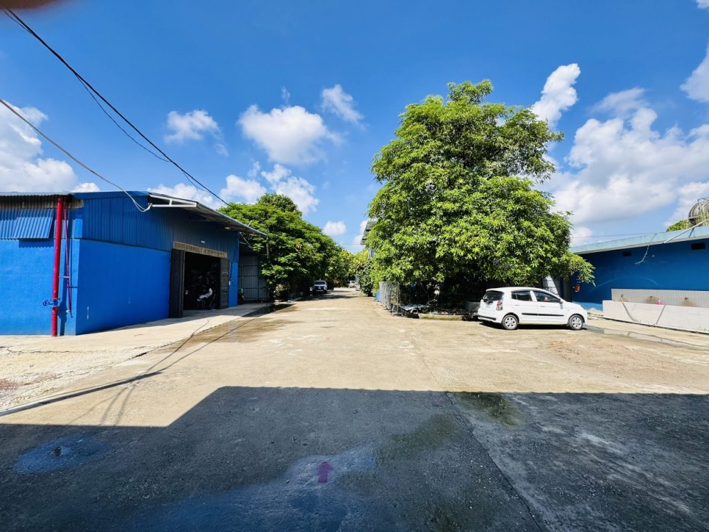 Mian bag and backpack factory